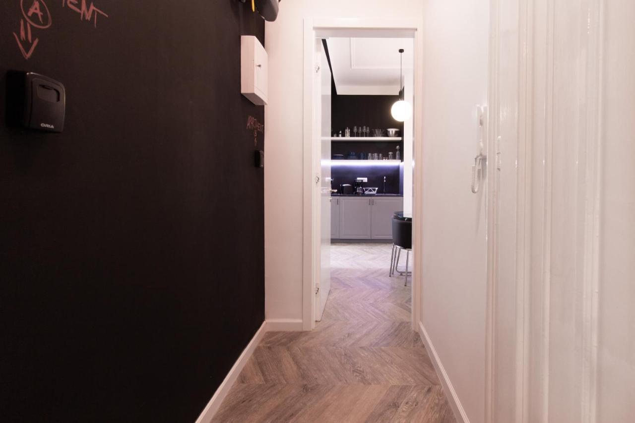 Tesla Design Apartments Загреб Экстерьер фото